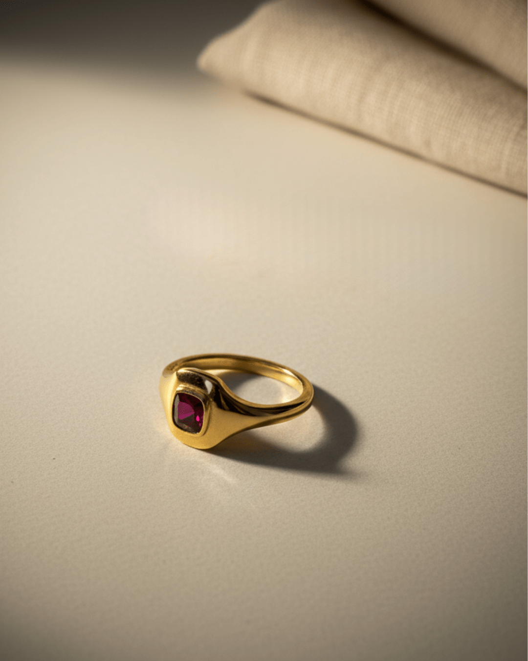 Noor ਨੂਰ Gemstone Signet Ring - Khas