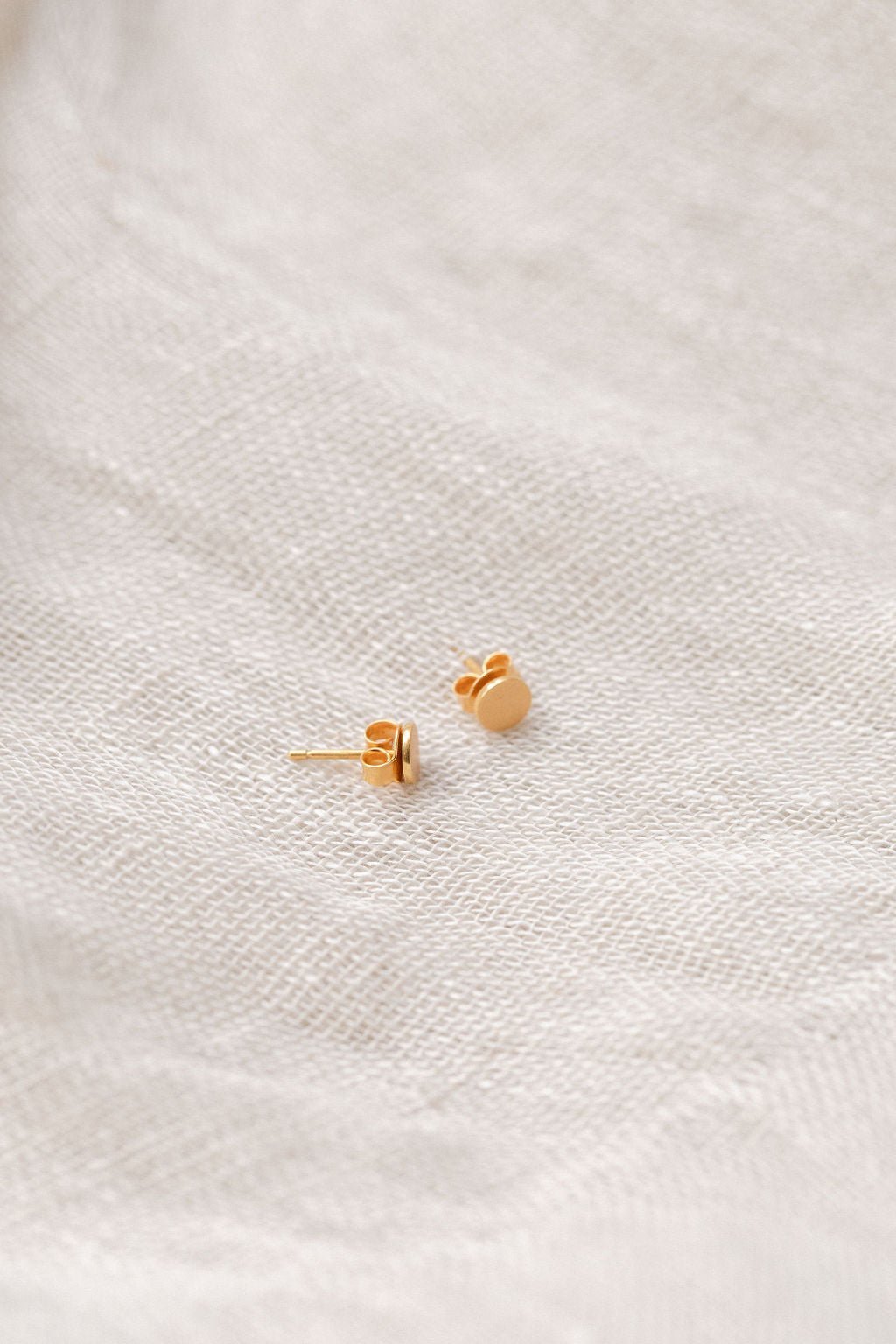 Aanaya Studs - Khas
